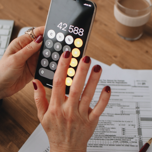 Telefon do pracy biurowej – co wybrać?